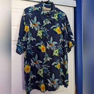 Tommy Bahama Mens Silk Button-Up Hawaiian Floral Shirt Original Fit. Men's XXL
